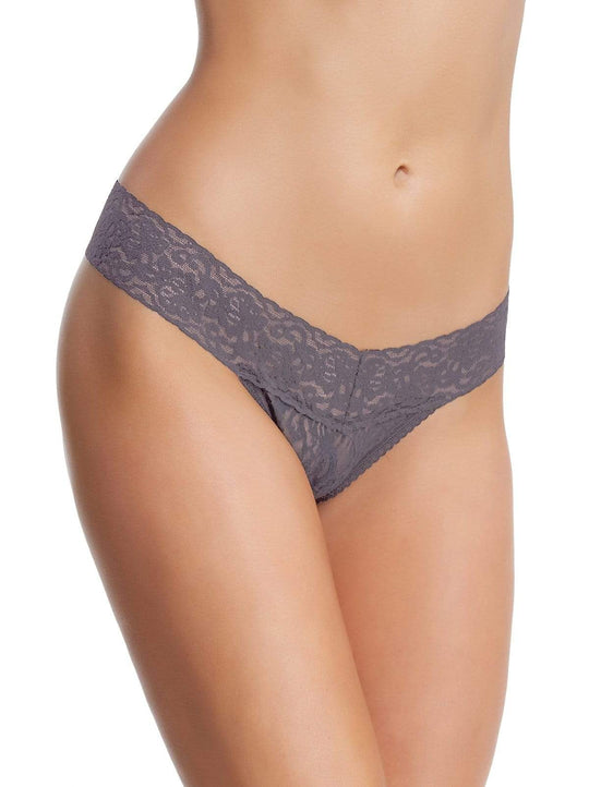 Signature Stretchy Lace Low Rise Thong 4-Pack